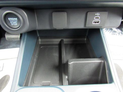 New 2026 Ford Maverick XLT w/ Equipment Group 301A AWD/4WD image 21