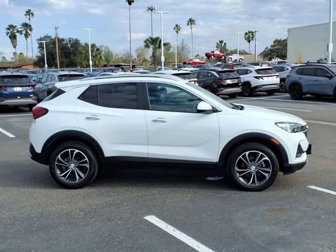 Used 2023 Buick Encore GX Select w/ Safety Package II image 6