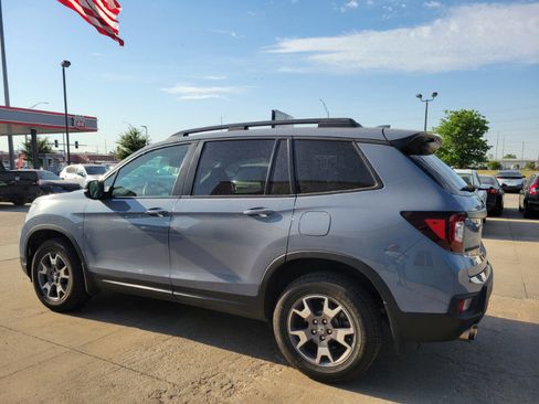 Used 2022 Honda Passport TrailSport image 6