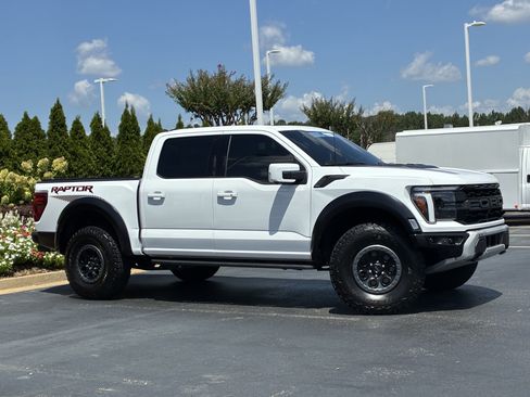 Used 2025 Ford F150 Raptor AWD/4WD image 3