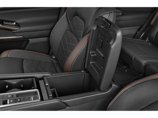 Certified 2025 Nissan Pathfinder Platinum AWD/4WD image 17