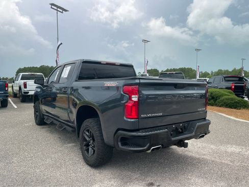Used 2017 Chevrolet Silverado 1500 LT w/ All Star Edition AWD/4WD image 7