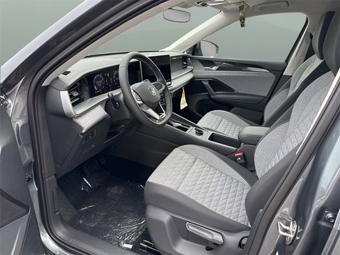 New 2026 Volkswagen Tiguan S image 16