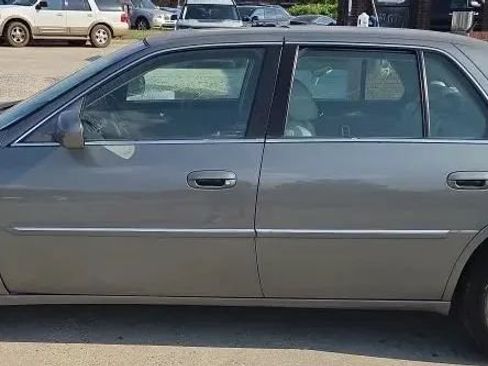 Used 2007 Cadillac DTS Performance FWD image 3