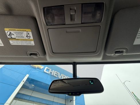 Used 2020 Nissan Frontier SV w/ Midnight Edition Floor Mats image 23