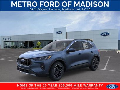 New 2026 Ford Escape SE w/ PHEV Premium Package