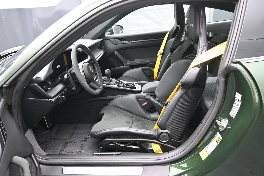 Certified 2026 Porsche 911 GT3 w/ Chrono Package RWD image 6
