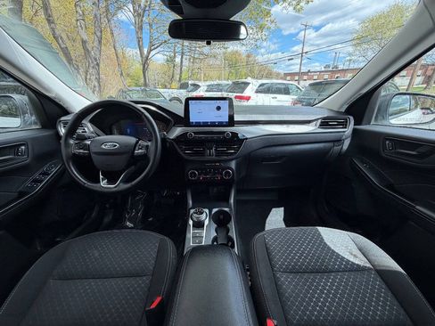Used 2023 Ford Escape Active AWD/4WD image 9