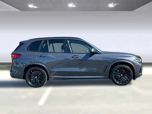 Used 2020 BMW X5 M50i image 7