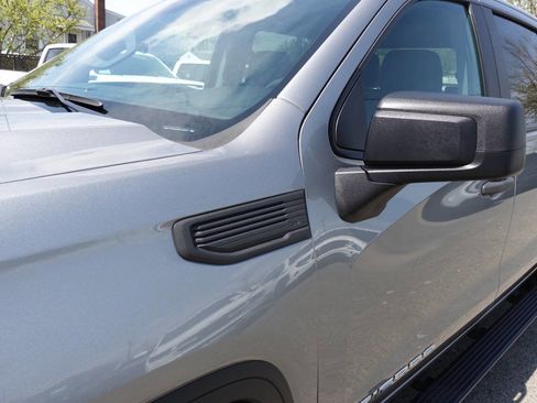 Used 2023 GMC Sierra 1500 Pro w/ Graphite Edition image 7