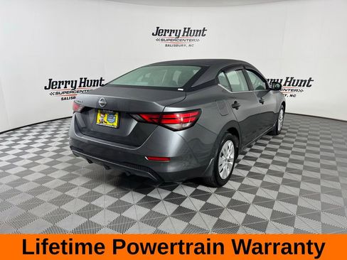 Used 2024 Nissan Sentra S image 7