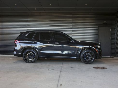 Used 2025 BMW X5 M Competition w/ Executive Package image 8