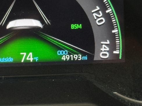 Used 2023 Toyota RAV4 XLE w/ Convenience Package FWD image 18