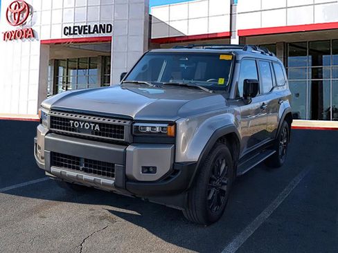 Used 2024 Toyota Land Cruiser Base image 4