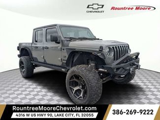 Used 2021 Jeep Gladiator Sport AWD/4WD video 1