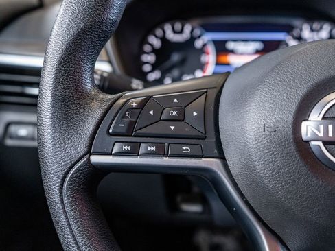 Used 2023 Nissan Altima 2.5 SV image 21