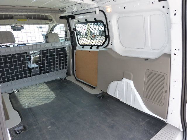 Used 2022 Ford Transit Connect XLT FWD image 16