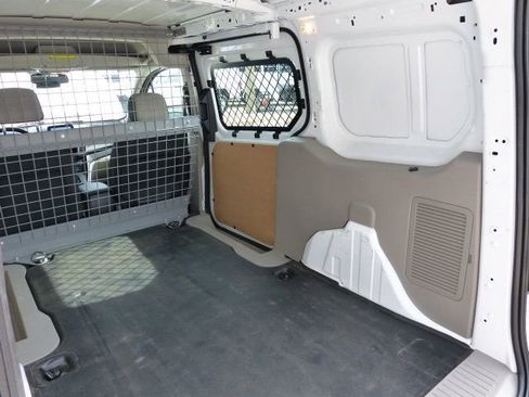 Used 2022 Ford Transit Connect XLT FWD image 16