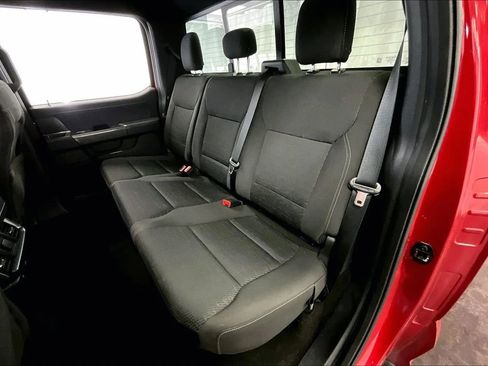 Certified 2022 Ford F150 XLT w/ Equipment Group 302A High image 25