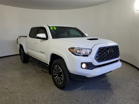Used 2023 Toyota Tacoma TRD Sport image 29