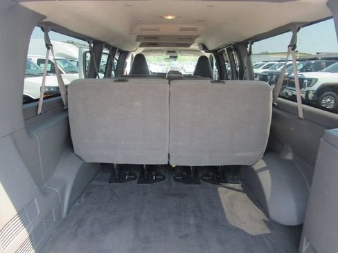 Certified 2023 Chevrolet Express 3500 LT w/ LT Preferred Equipment Group RWD image 27