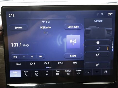 Used 2023 Ford Expedition Max Limited AWD/4WD image 9