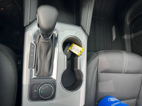 Used 2023 Chevrolet Blazer LT w/ LPO, Floor Liner Package FWD image 13