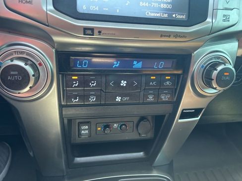 Used 2017 Toyota 4Runner Limited RWD image 14