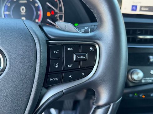 Used 2025 Lexus ES 350 Luxury image 26