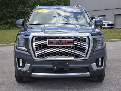 Used 2021 GMC Yukon Denali w/ Denali Ultimate Package AWD/4WD image 4