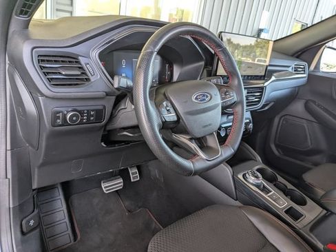 Used 2023 Ford Escape ST-Line Select w/ Tech Pack #1 AWD/4WD image 12