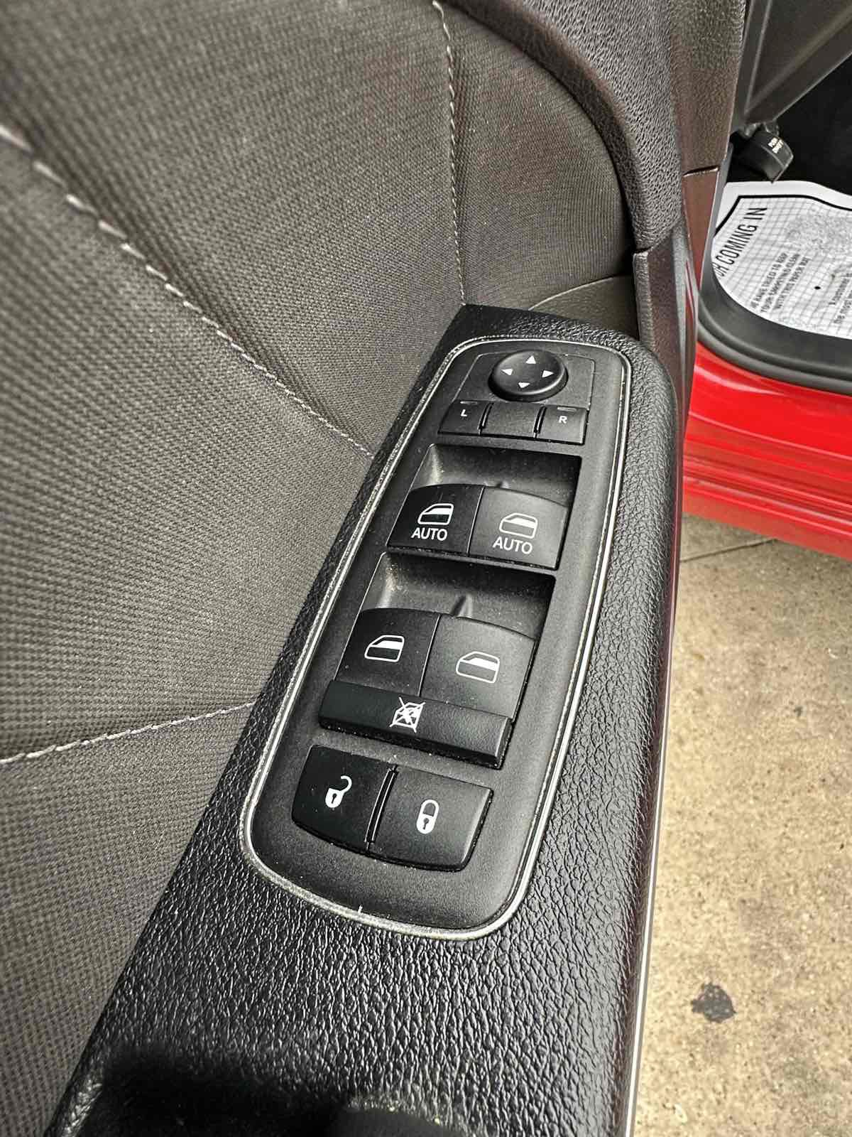 Used 2023 Dodge Charger SXT RWD image 23