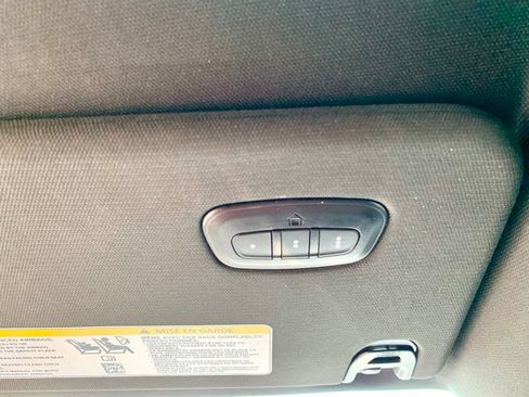 Used 2024 RAM 1500 Laramie RWD image 40