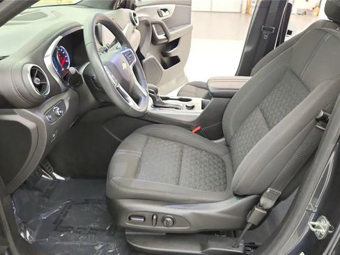 Used 2021 Chevrolet Blazer LT FWD image 23