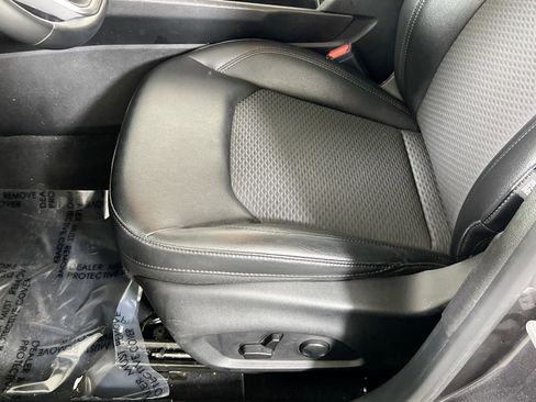 Used 2022 Jeep Compass Altitude w/ Sun and Sound Group image 18