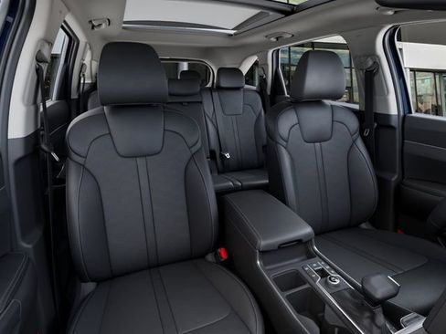 New 2026 Kia Sorento S FWD image 16