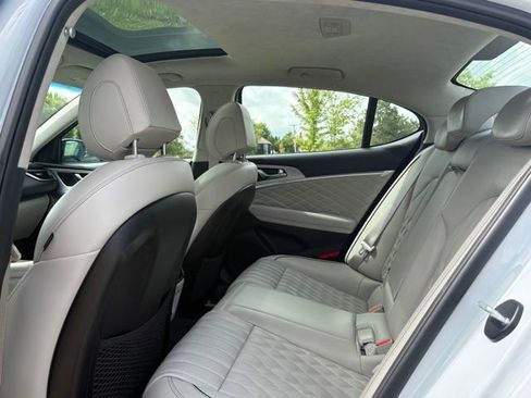 Used 2021 Genesis G70 2.0T w/ Prestige Package RWD image 24