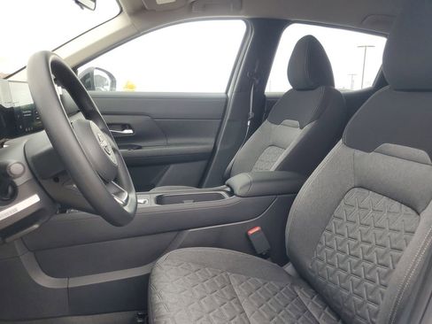 New 2026 Nissan Kicks SV image 11