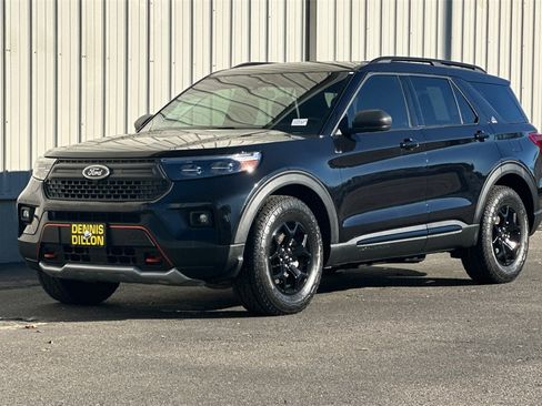 Used 2022 Ford Explorer Timberline image 9