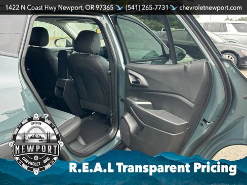 New 2026 Chevrolet Trax LT w/ LT Convenience Package FWD image 30