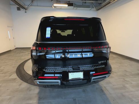 New 2026 INFINITI QX80 Luxe image 7