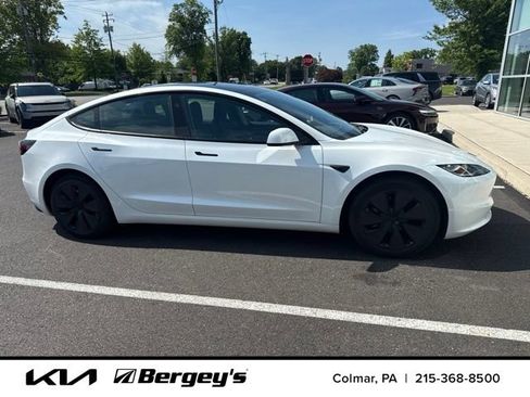 Used 2025 Tesla Model 3 Long Range RWD image 4