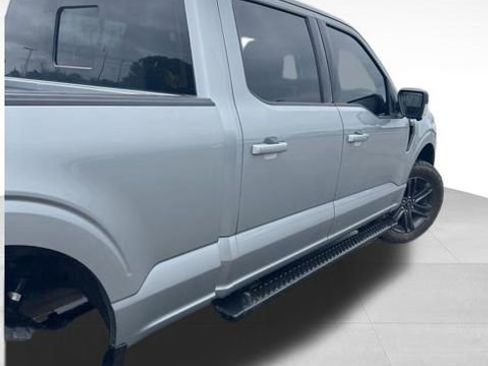 Used 2022 Ford F150 XLT w/ Equipment Group 302A High image 11