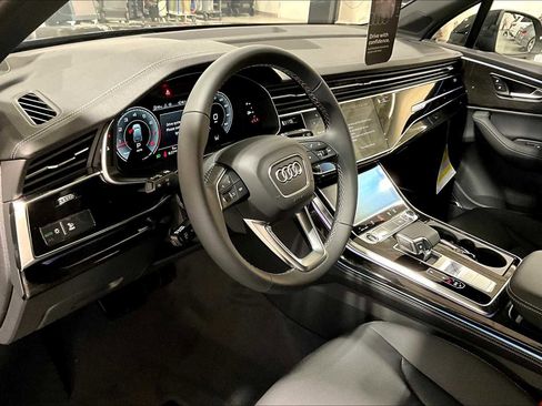 New 2026 Audi Q7 3.0T Premium Plus AWD/4WD image 8