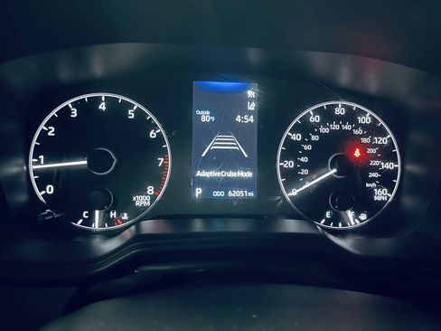 Used 2025 Toyota Corolla LE FWD image 38