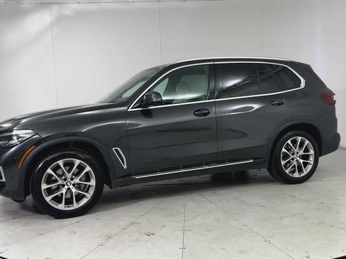 Used 2022 BMW X5 xDrive40i w/ Premium Package image 5