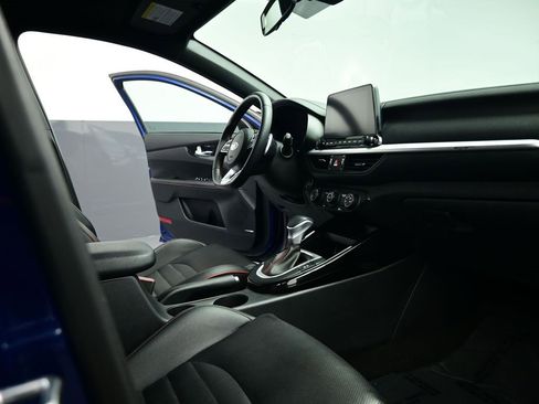 Certified 2021 Kia Forte GT w/ GT2 Package image 28