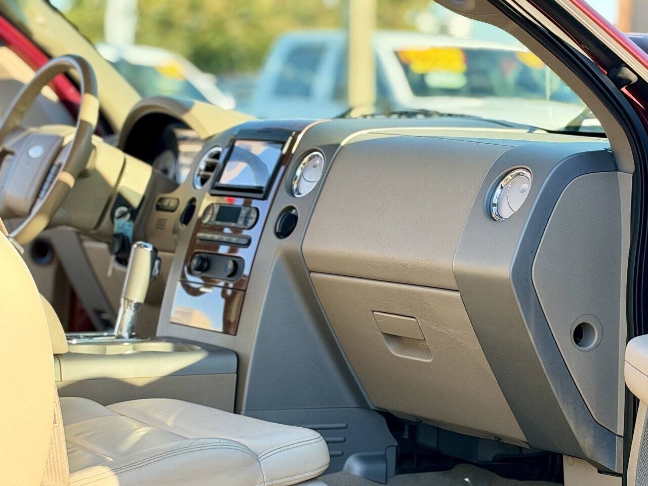 Used 2004 Ford F150 Lariat AWD/4WD image 10