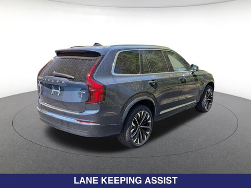 New 2026 Volvo XC90 T8 Plus w/ Protection Package Premier AWD/4WD image 6