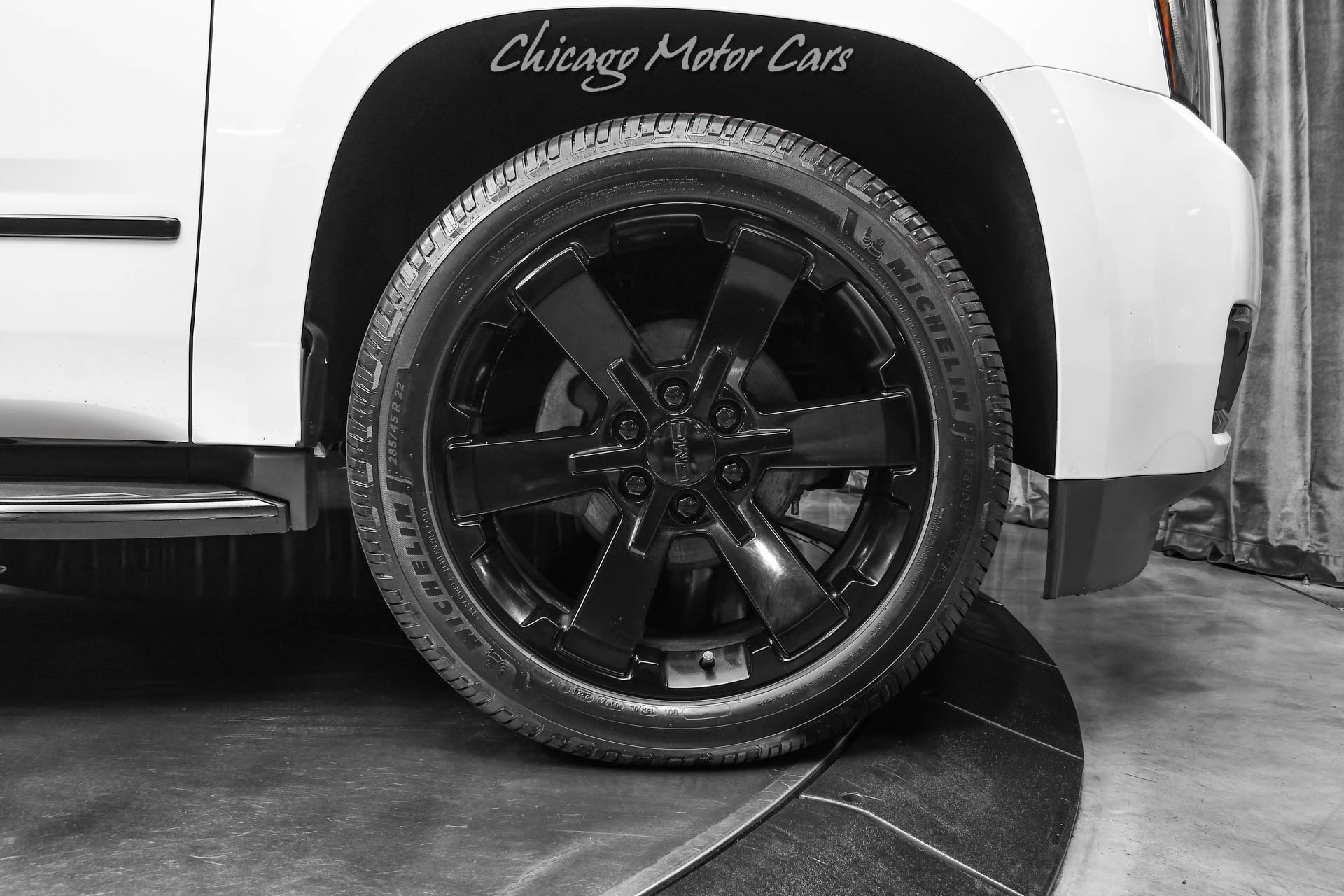 Used 2017 GMC Yukon Denali w/ Open Road Package AWD/4WD image 54